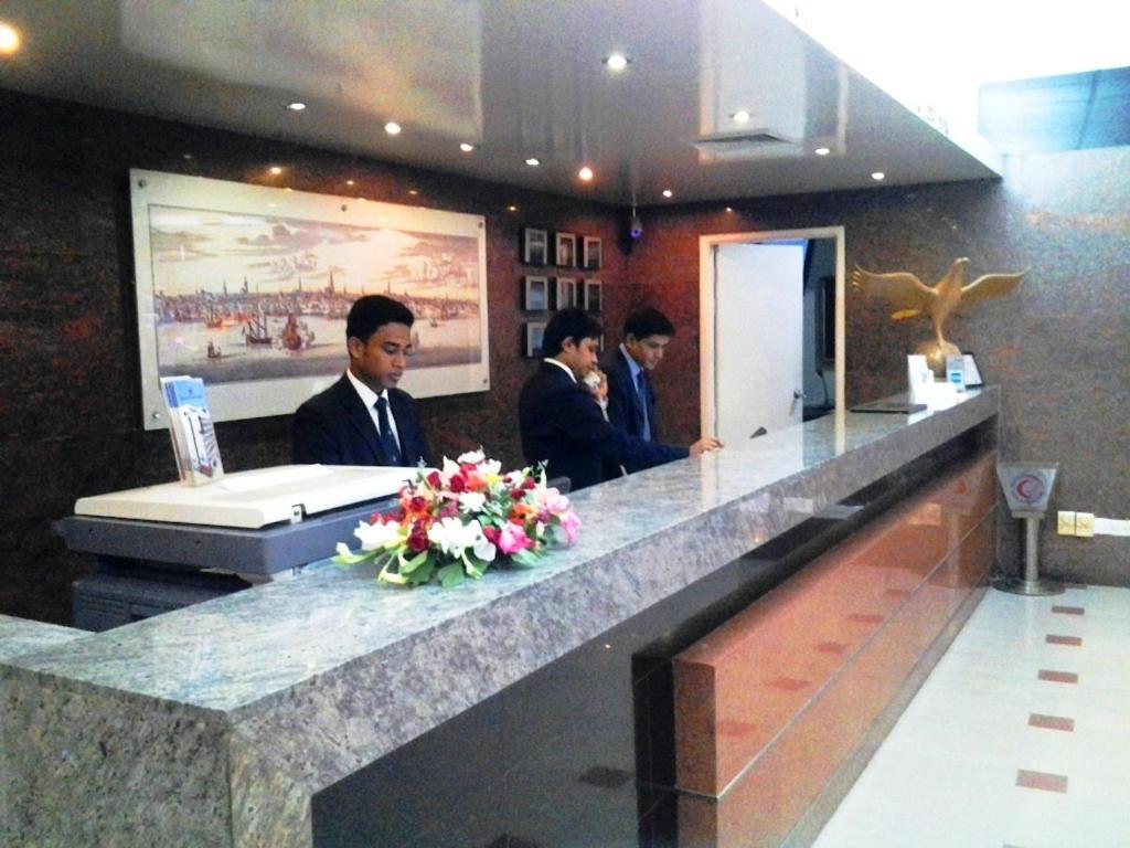 Hotel Washington Dhaka Exterior photo